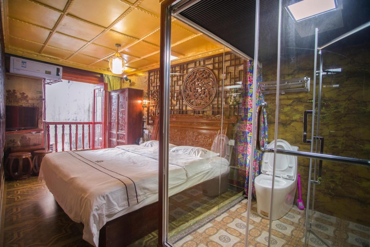 Lqj Riverside Guest House เฟิ่งหวง ภายนอก รูปภาพ
