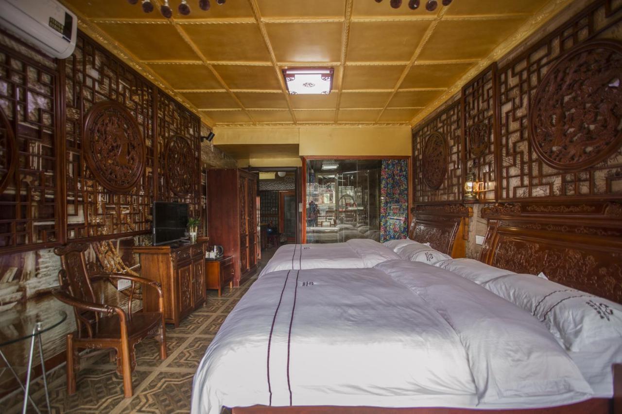 Lqj Riverside Guest House เฟิ่งหวง ภายนอก รูปภาพ